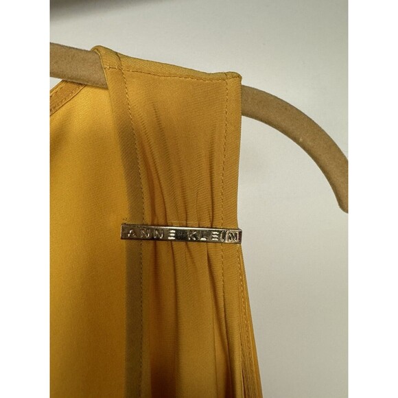 Anne Klein Women Wrap Top Size Medium Mustard Yellow Gold Accents - Picture 5 of 7